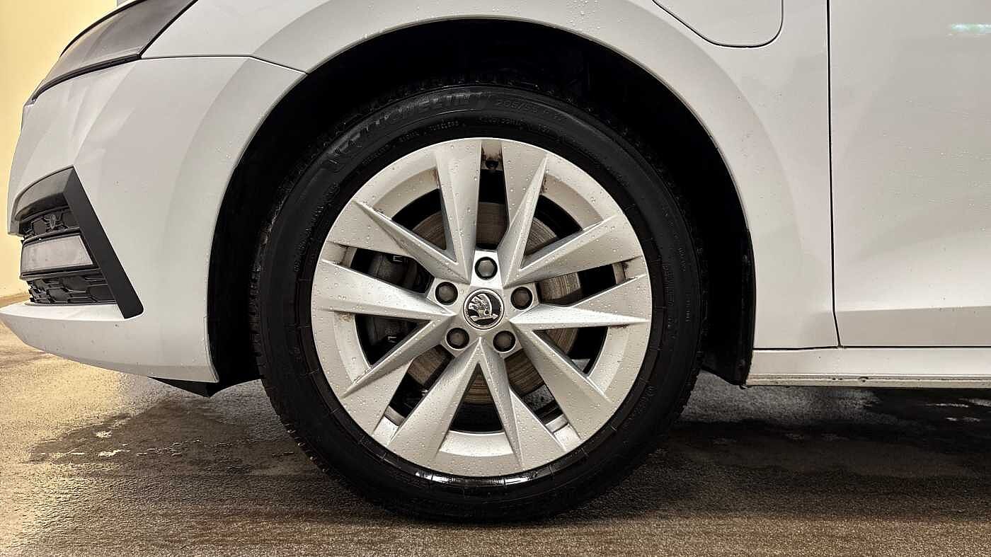 Used Skoda Octavia 2023 for sale - 77233402: Photo 5