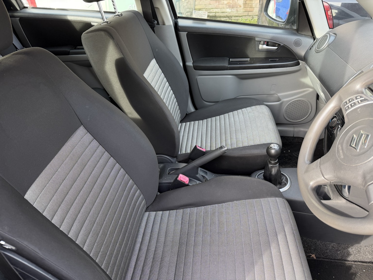 Used Suzuki SX4 2013 for sale - 77584505: Photo 5