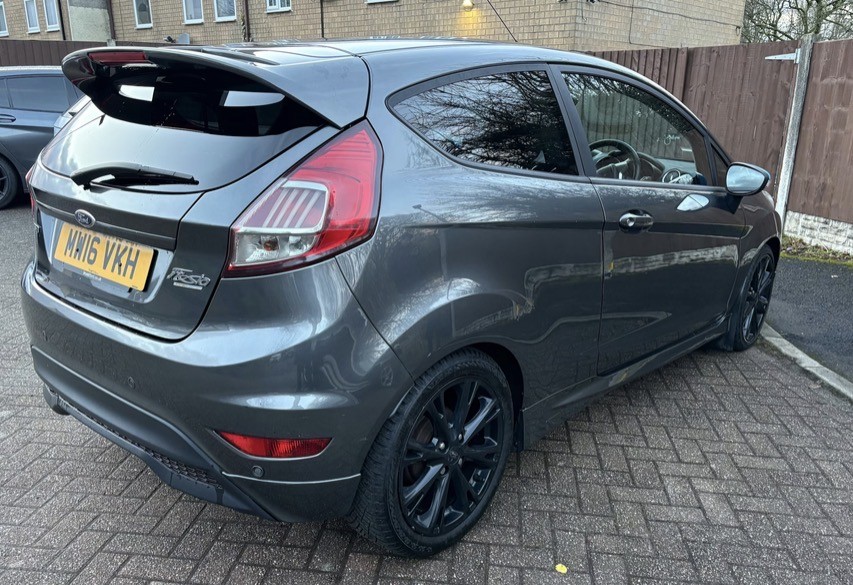 Used Ford Fiesta 2016 for sale - 77536005: Photo 2