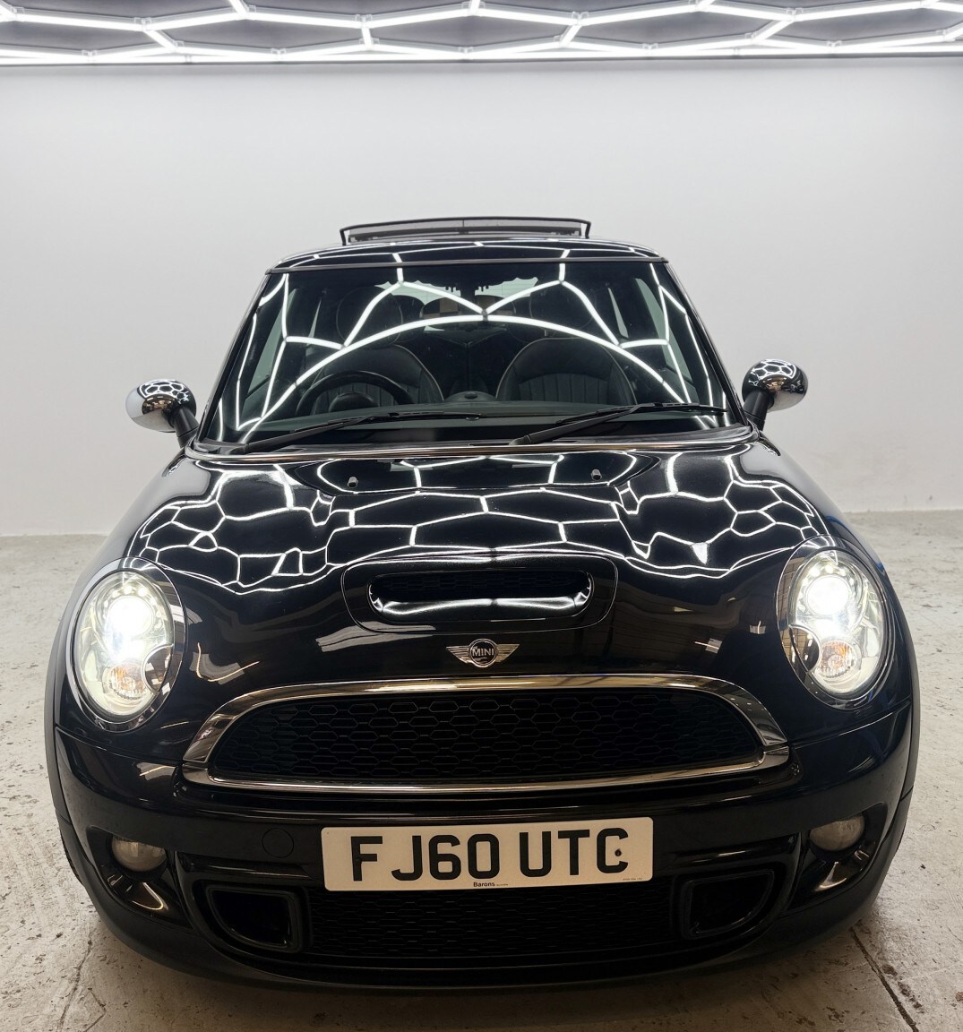 Used MINI Hatch 2011 for sale - 76444459: Photo 18