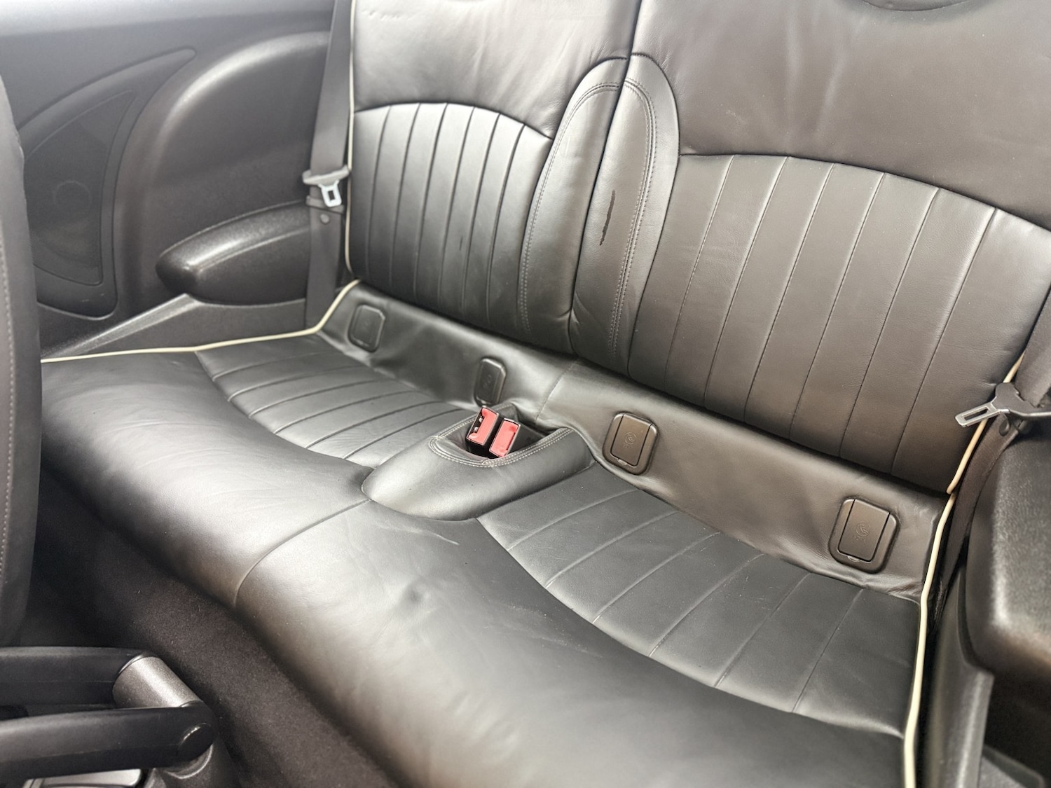 Used MINI Hatch 2011 for sale - 76444459: Photo 31