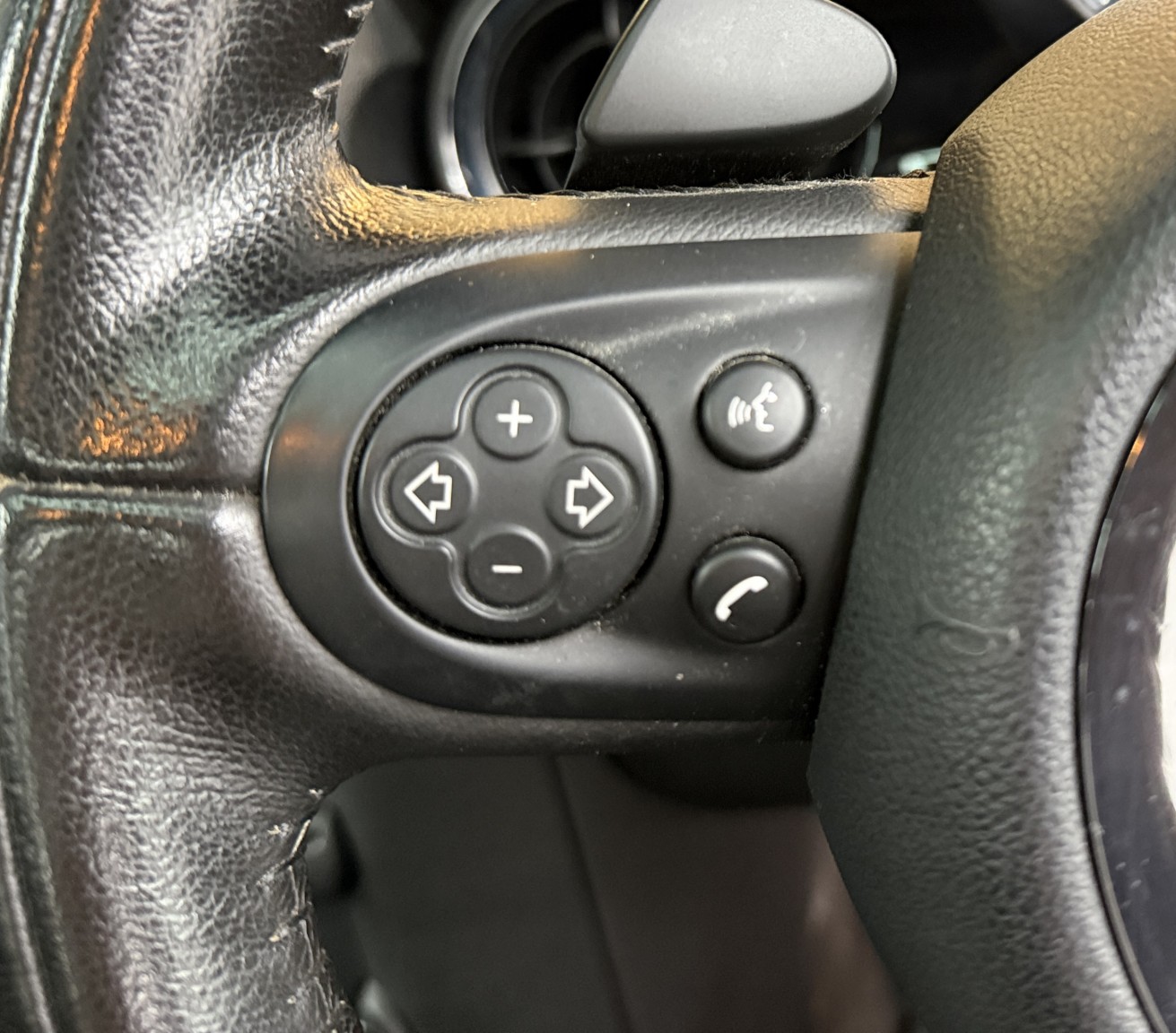 Used MINI Hatch 2011 for sale - 76444459: Photo 36