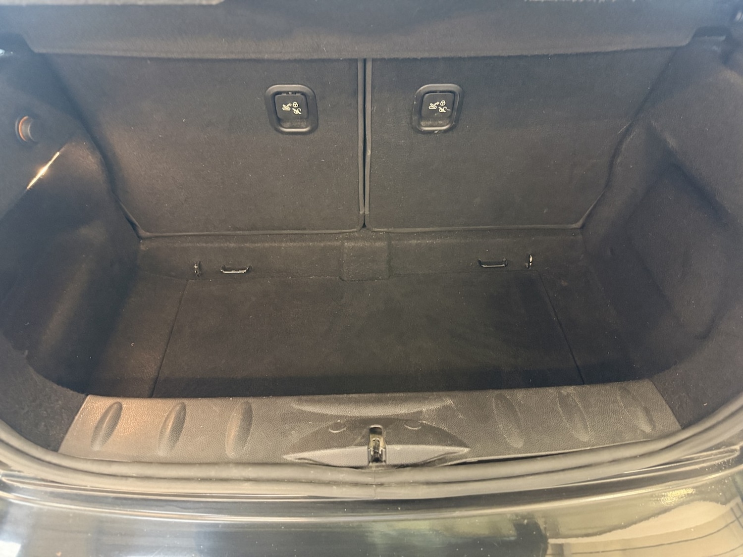 Used MINI Hatch 2011 for sale - 76444459: Photo 46