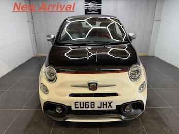 Used Abarth 595 2018 for sale - 78900065: Photo