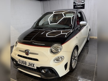 Used Abarth 595 2018 for sale - 78900065: Photo