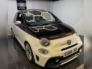 Used Abarth 595 2018 for sale - 78900065: Photo