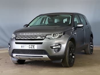 Used Land Rover Discovery Sport 2017 for sale - 79771722: Photo