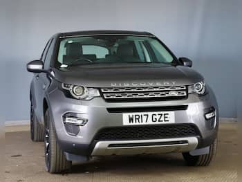 Used Land Rover Discovery Sport 2017 for sale - 79771722: Photo