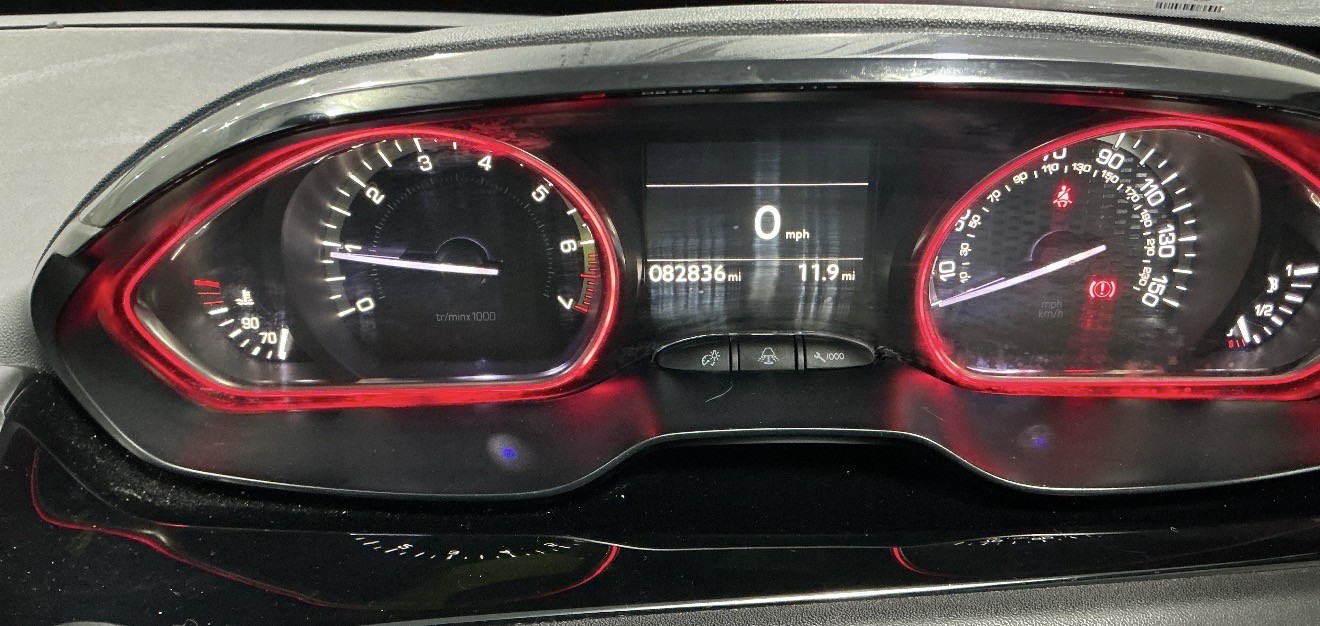 Used Peugeot 208 2016 for sale - 76837044: Photo 8