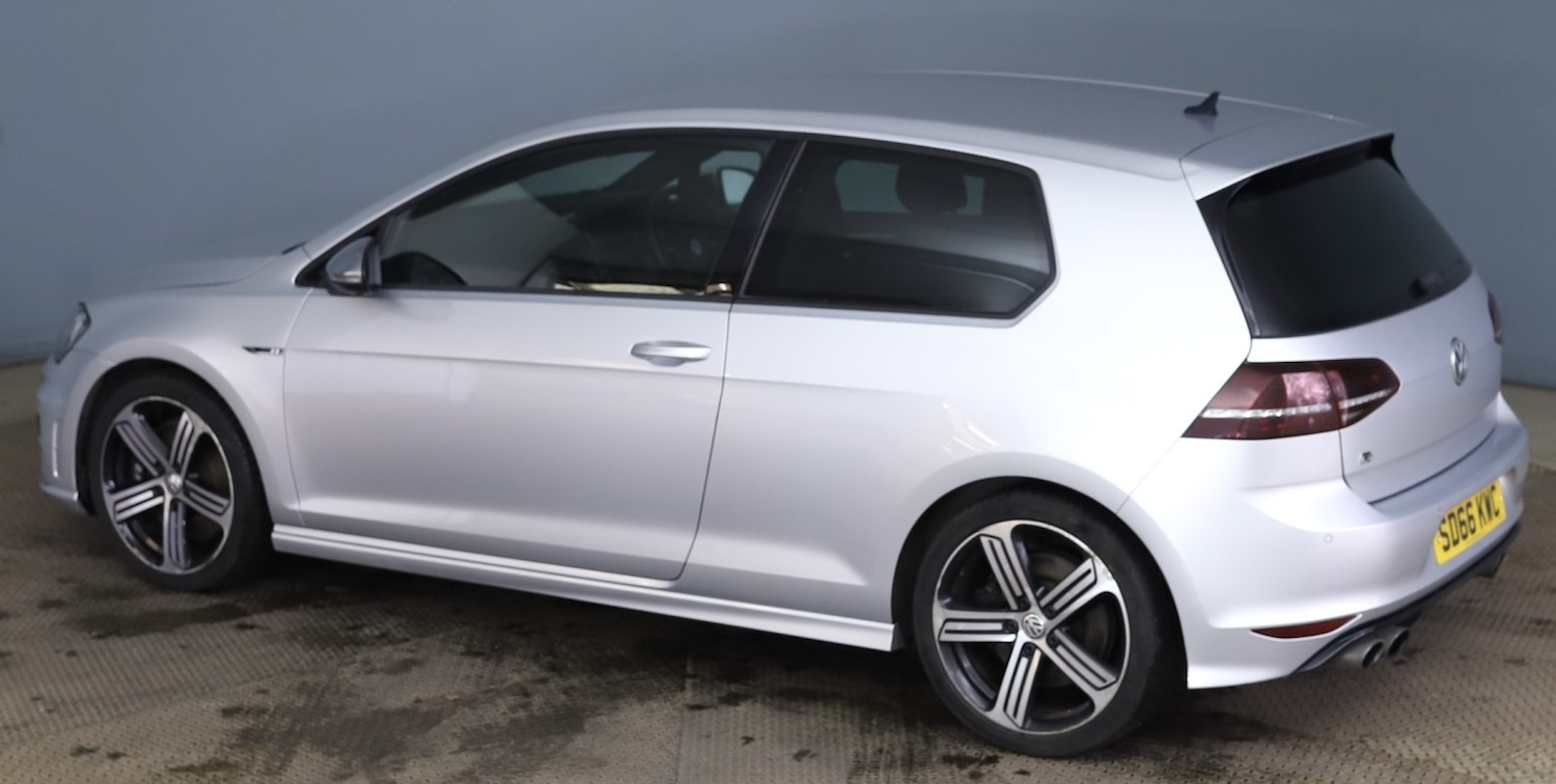 Used Volkswagen Golf 2016 for sale - 78112044: Photo 3