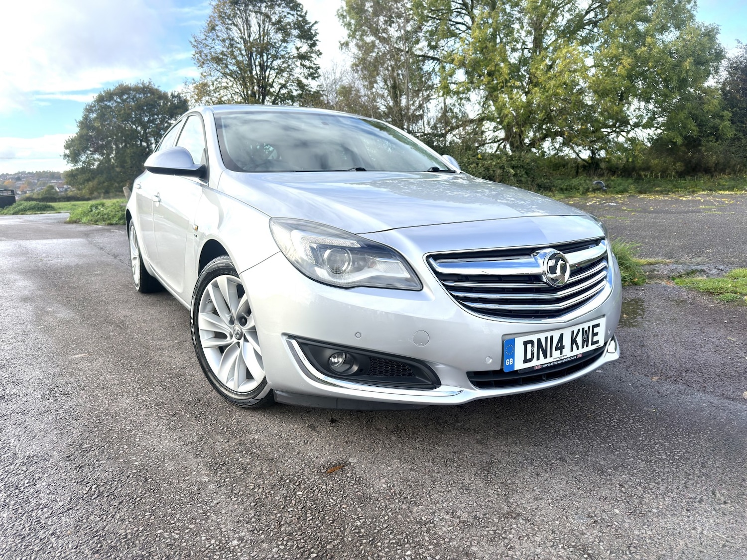 Used Vauxhall Insignia 2014 for sale - 76340364: Photo 1