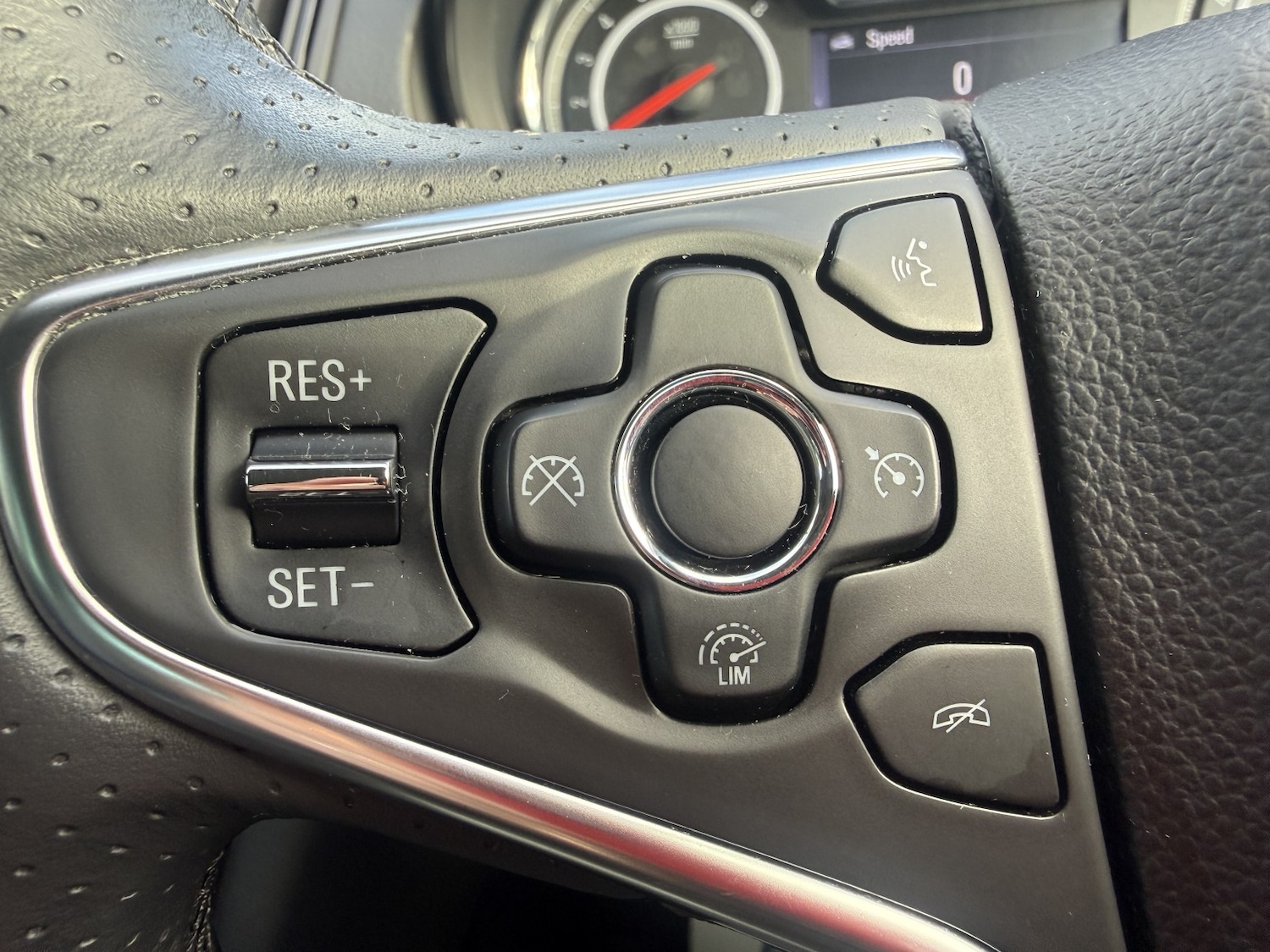 Used Vauxhall Insignia 2014 for sale - 76340364: Photo 16