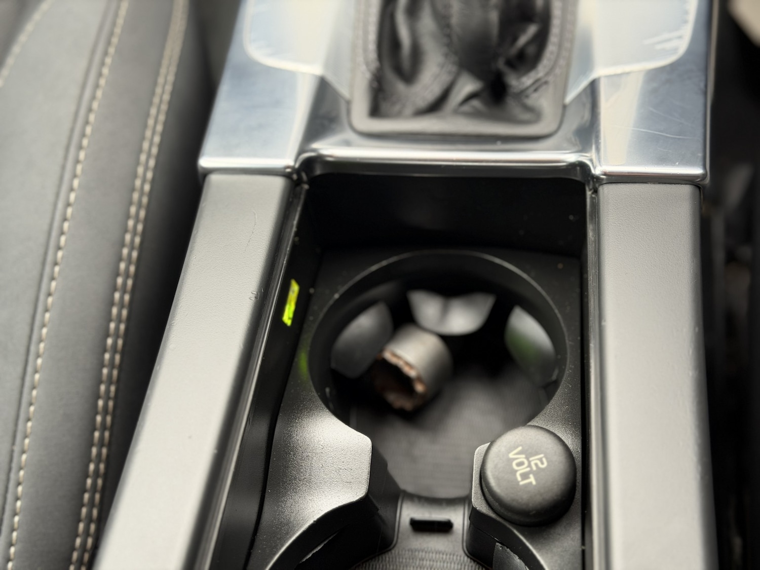 Used Volvo V60 2013 for sale - 77431391: Photo 14