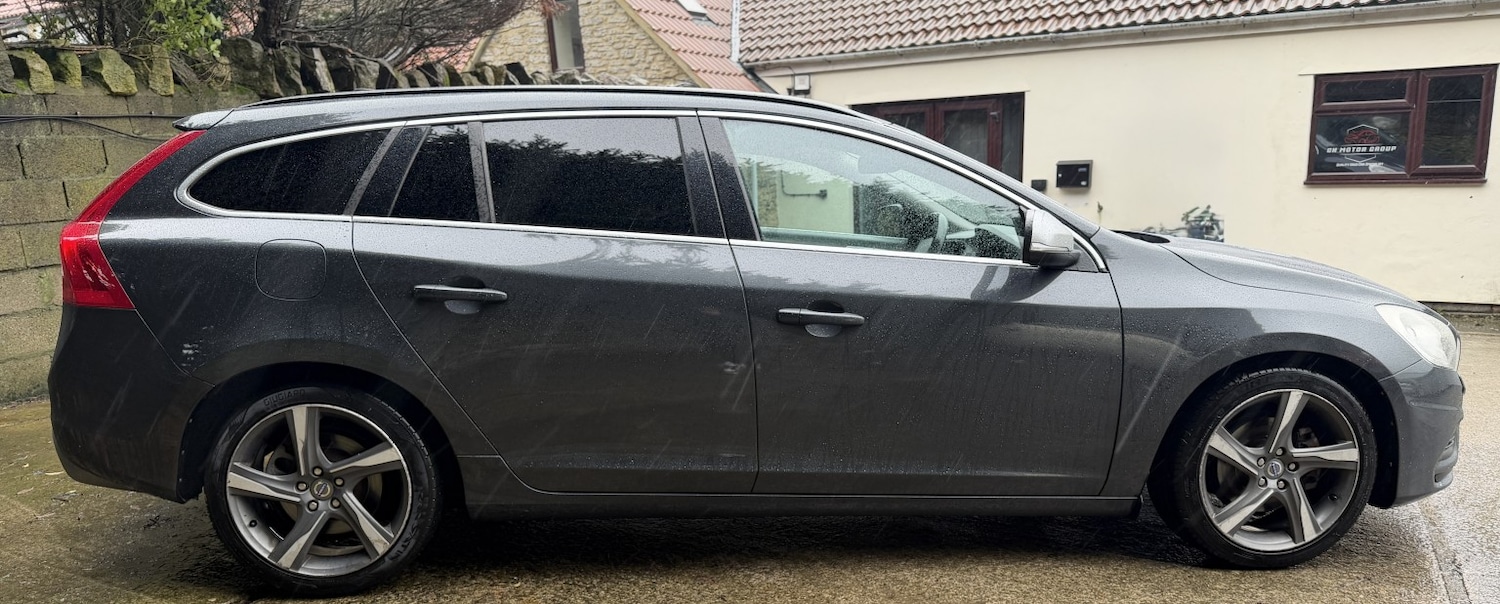 Used Volvo V60 2013 for sale - 77431391: Photo 6