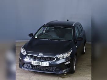 Used Kia Ceed 2019 for sale - 79656461: Photo