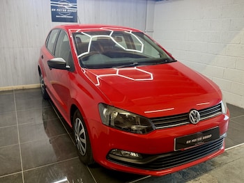 Used Volkswagen Polo 2015 for sale - 79379095: Photo