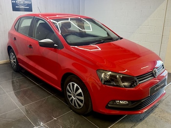 Used Volkswagen Polo 2015 for sale - 79379095: Photo