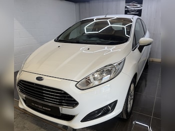 Used Ford Fiesta 2015 for sale - 79054035: Photo