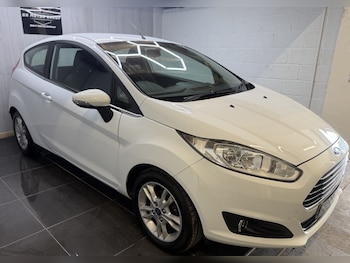 Used Ford Fiesta 2015 for sale - 78882299: Photo