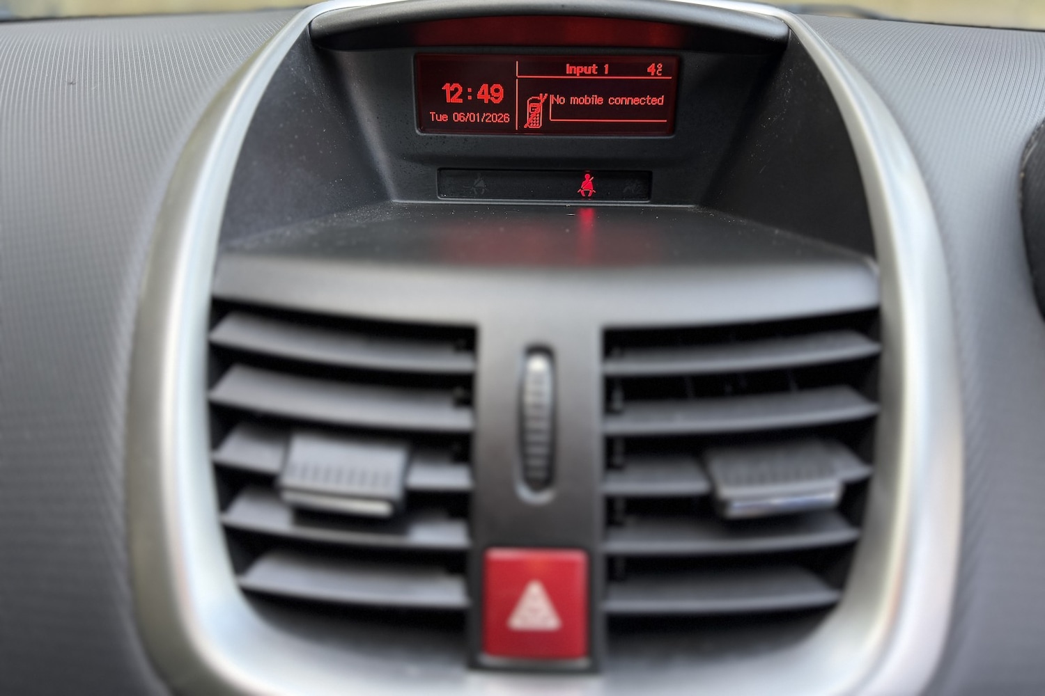 Used Peugeot 207 CC 2012 for sale - 76807270: Photo 12