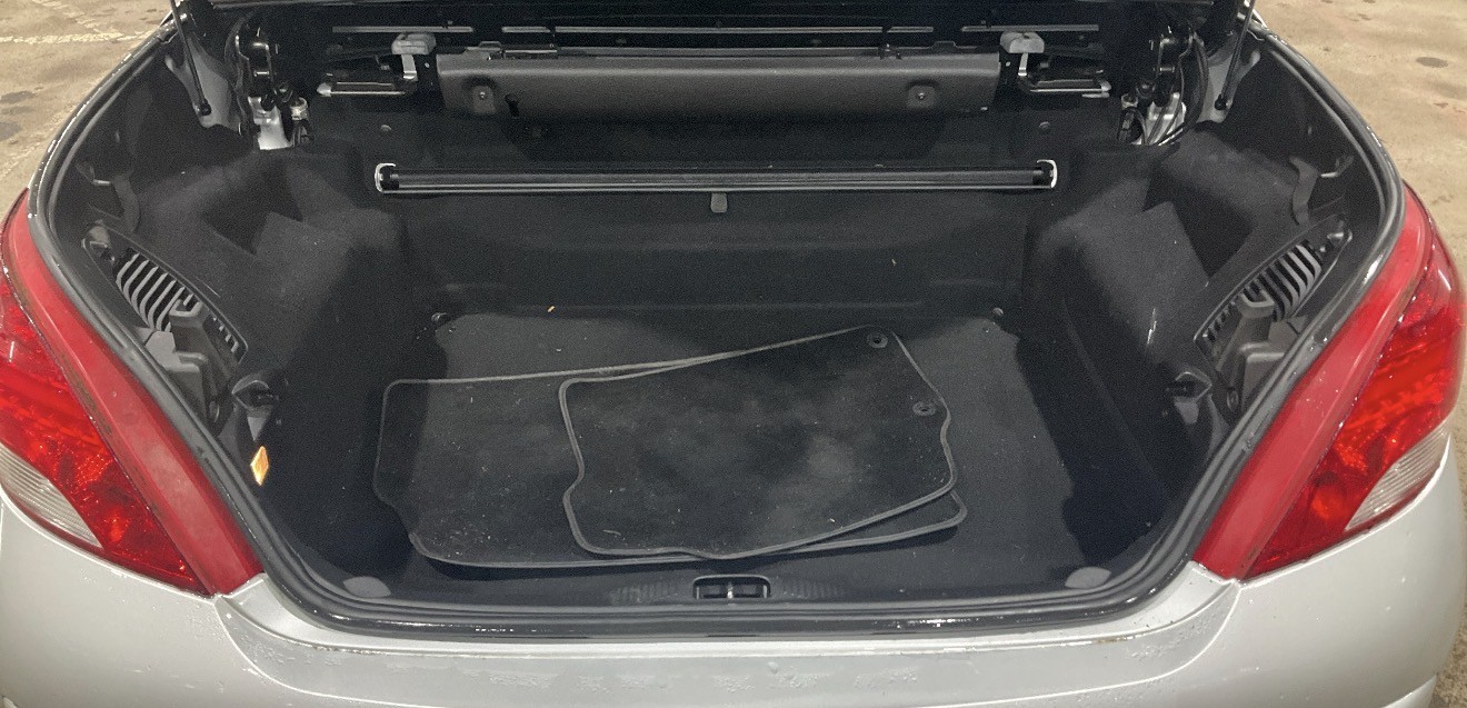 Used Peugeot 207 2012 for sale - 76807270: Photo 5