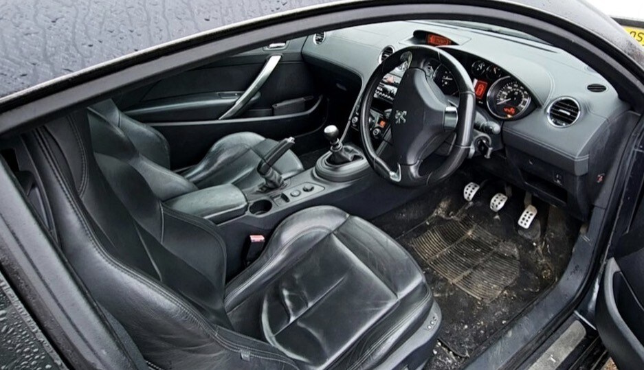 Used Peugeot RCZ 2011 for sale - 77729578: Photo 4