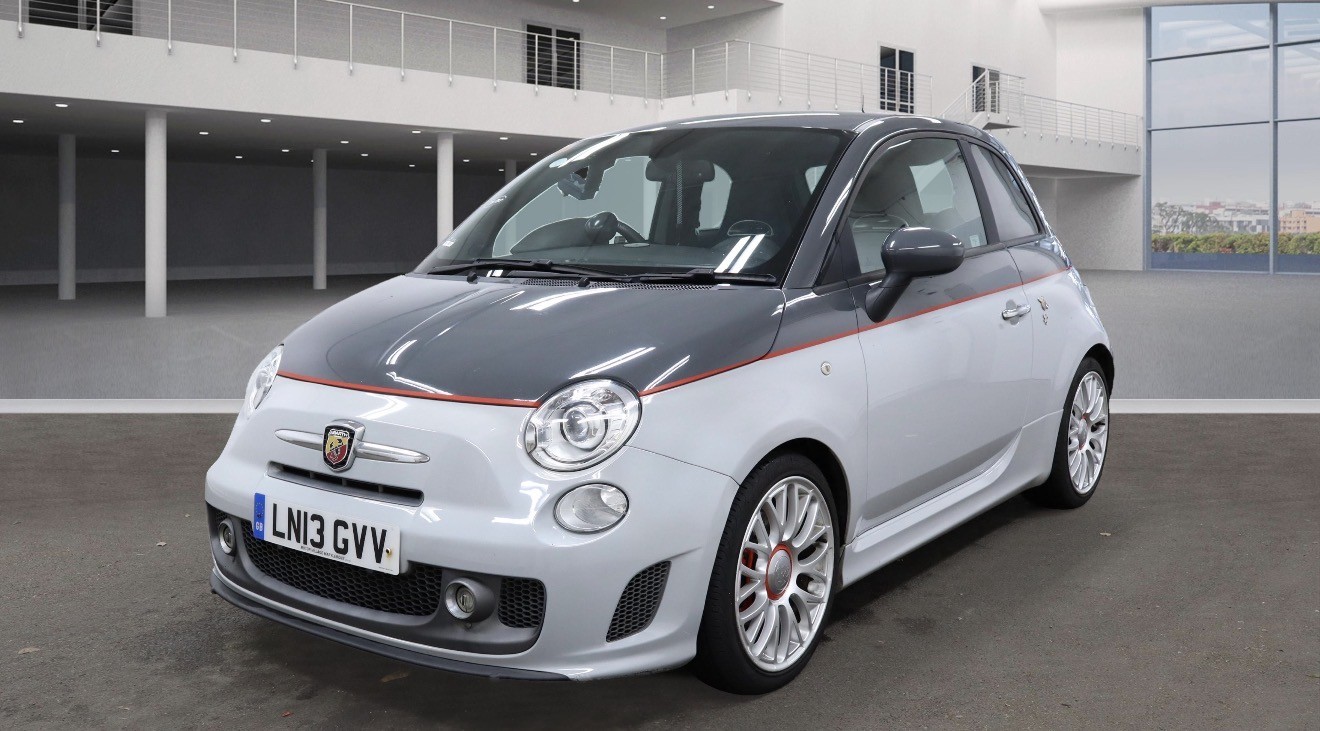 Used Abarth 595 2013 for sale - 76565137: Photo 2