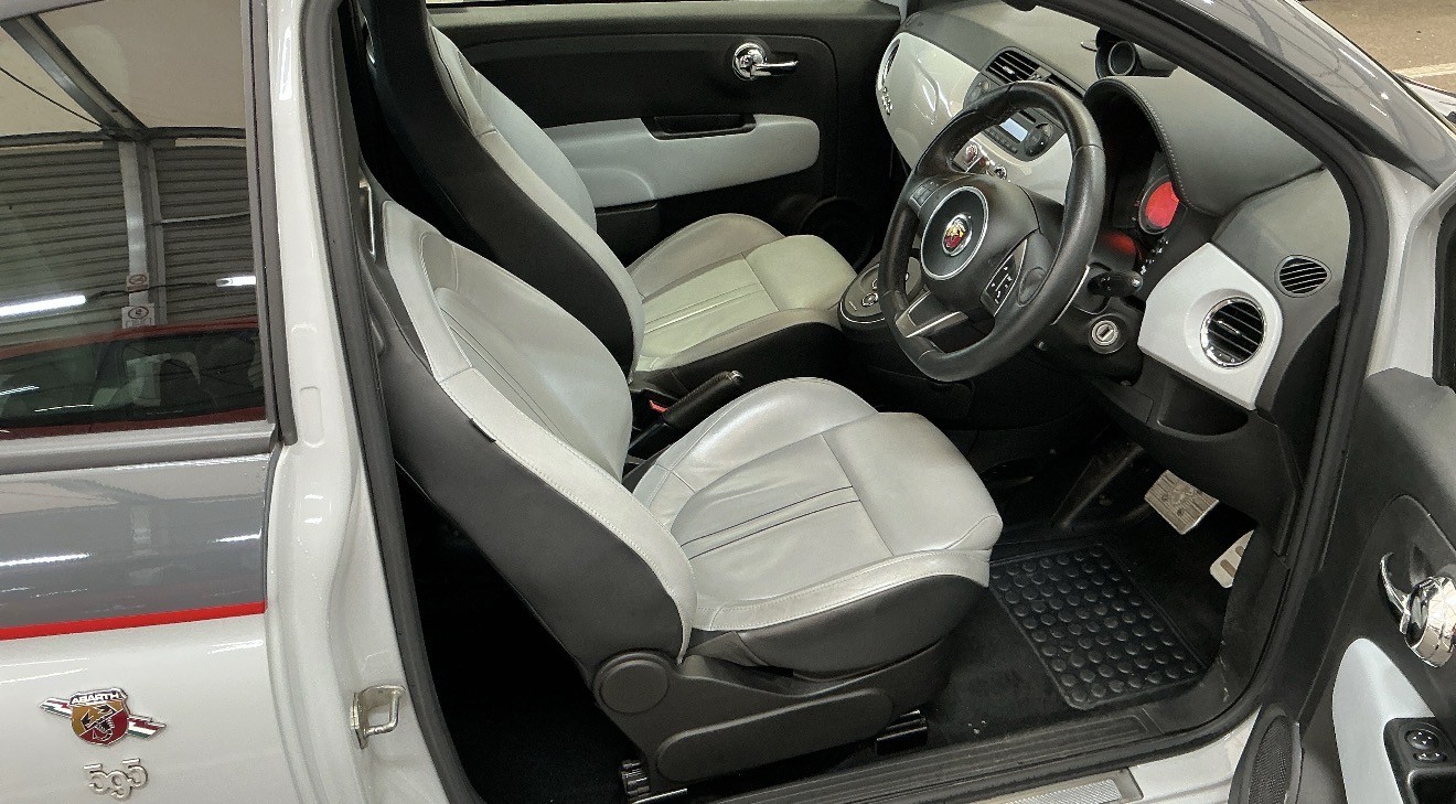 Used Abarth 595 2013 for sale - 76565137: Photo 8