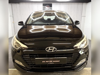 Used Hyundai i20 2017 for sale - 78445610: Photo