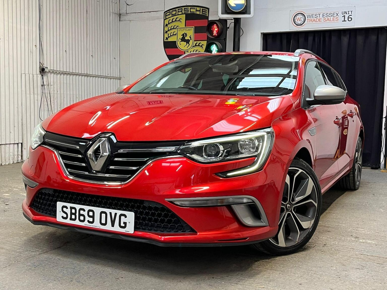 Used Renault Megane 2019 for sale - 76211942: Photo 15