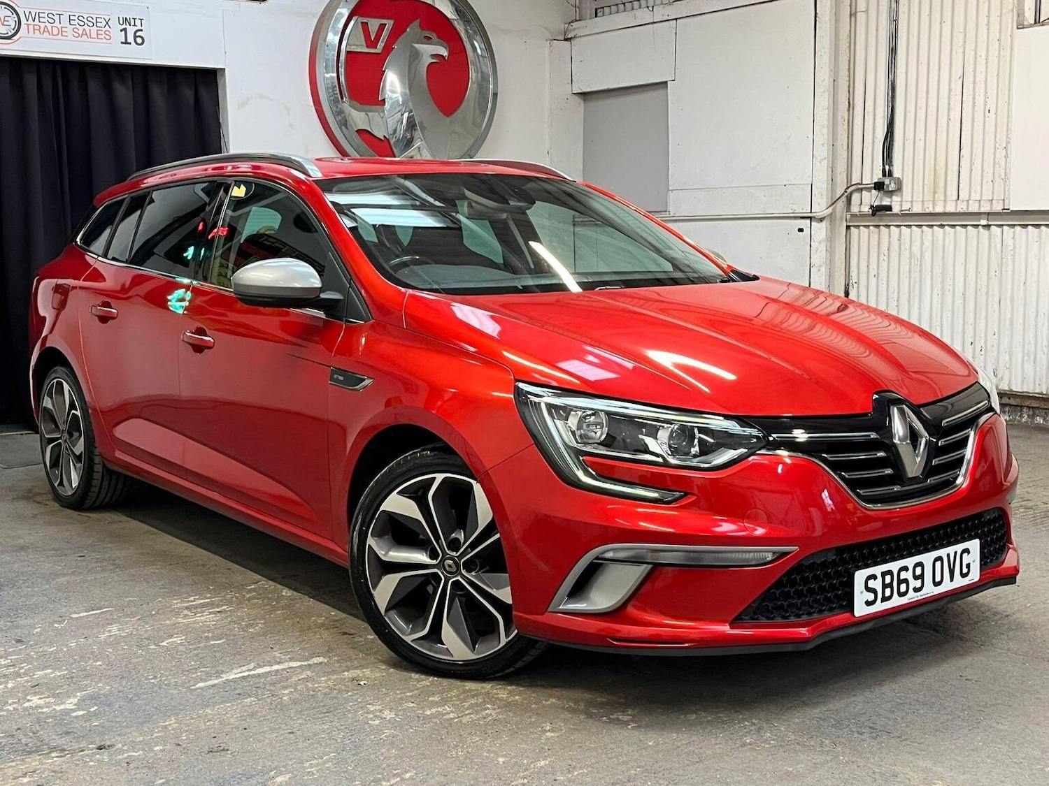 Used Renault Megane 2019 for sale - 76211942: Photo 3