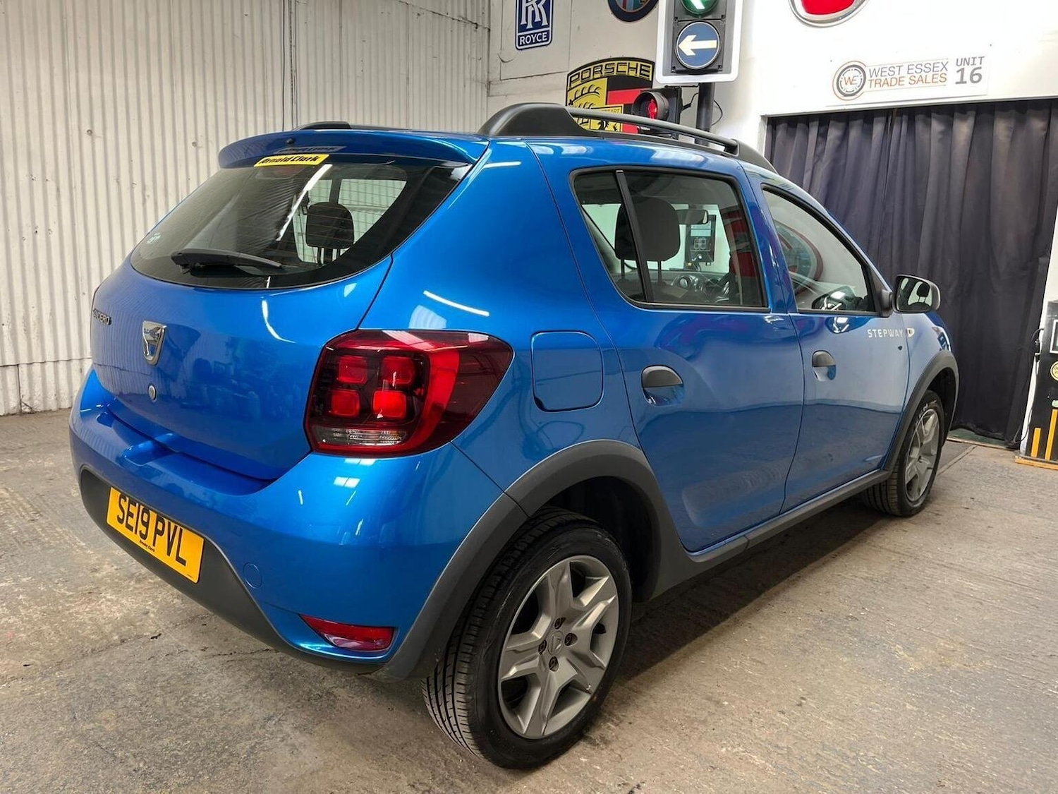 Vehicle 6