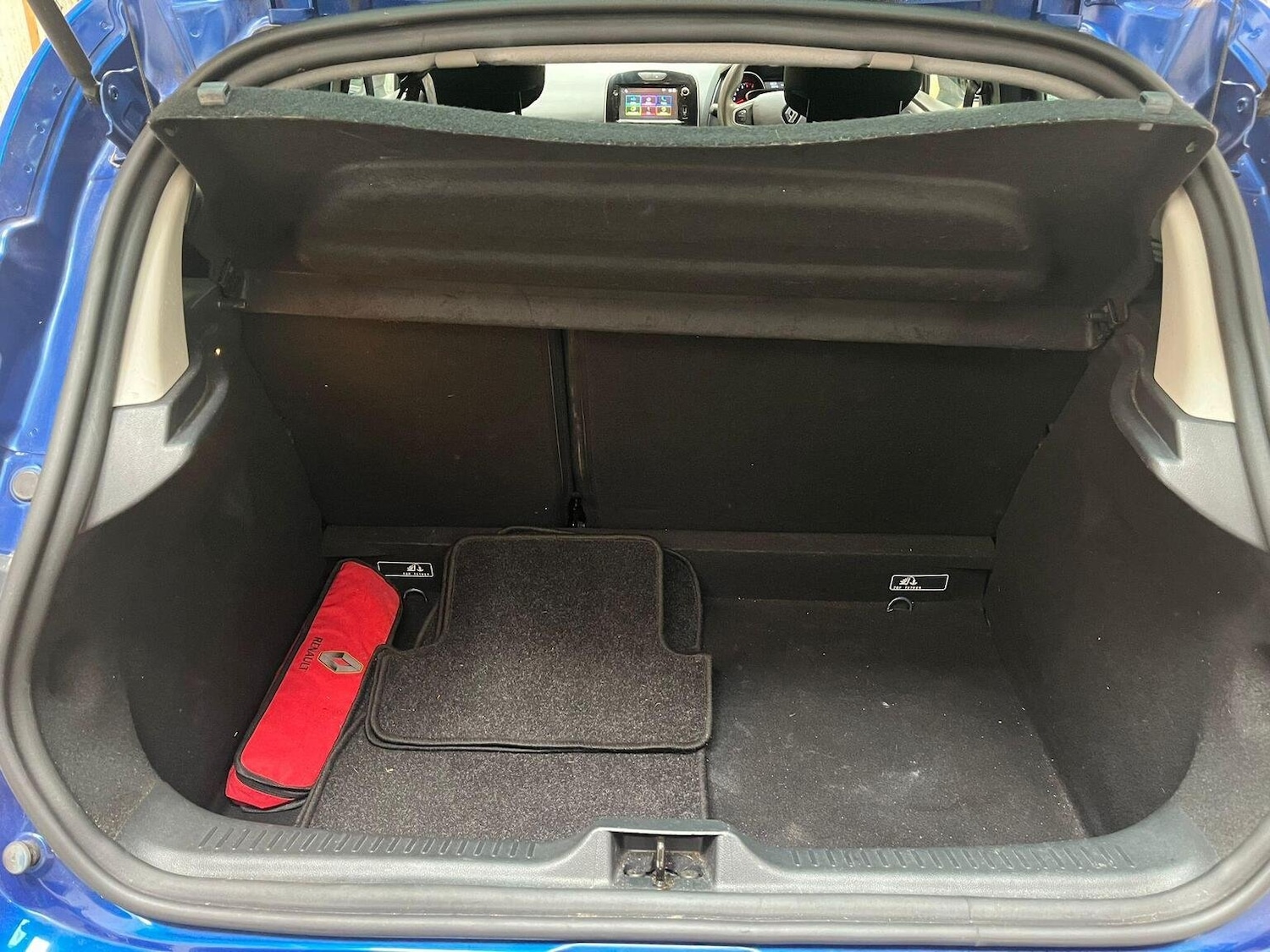 Vehicle 27