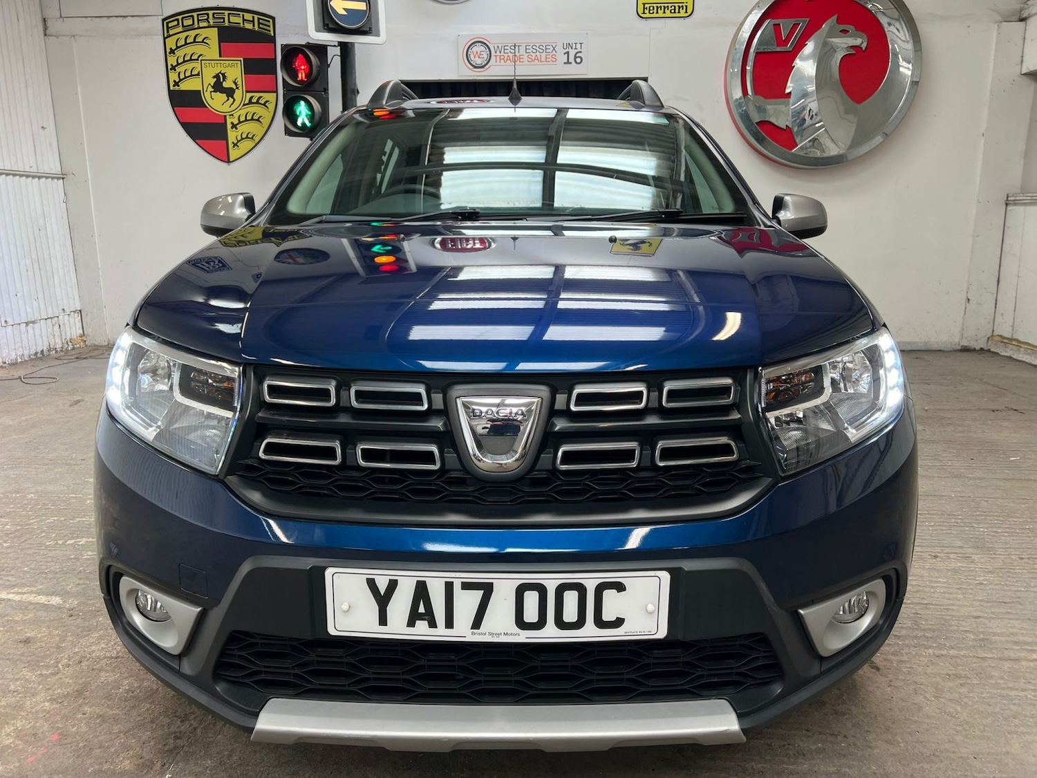 Used Dacia Sandero Stepway 2017 for sale - 78168773: Photo 13