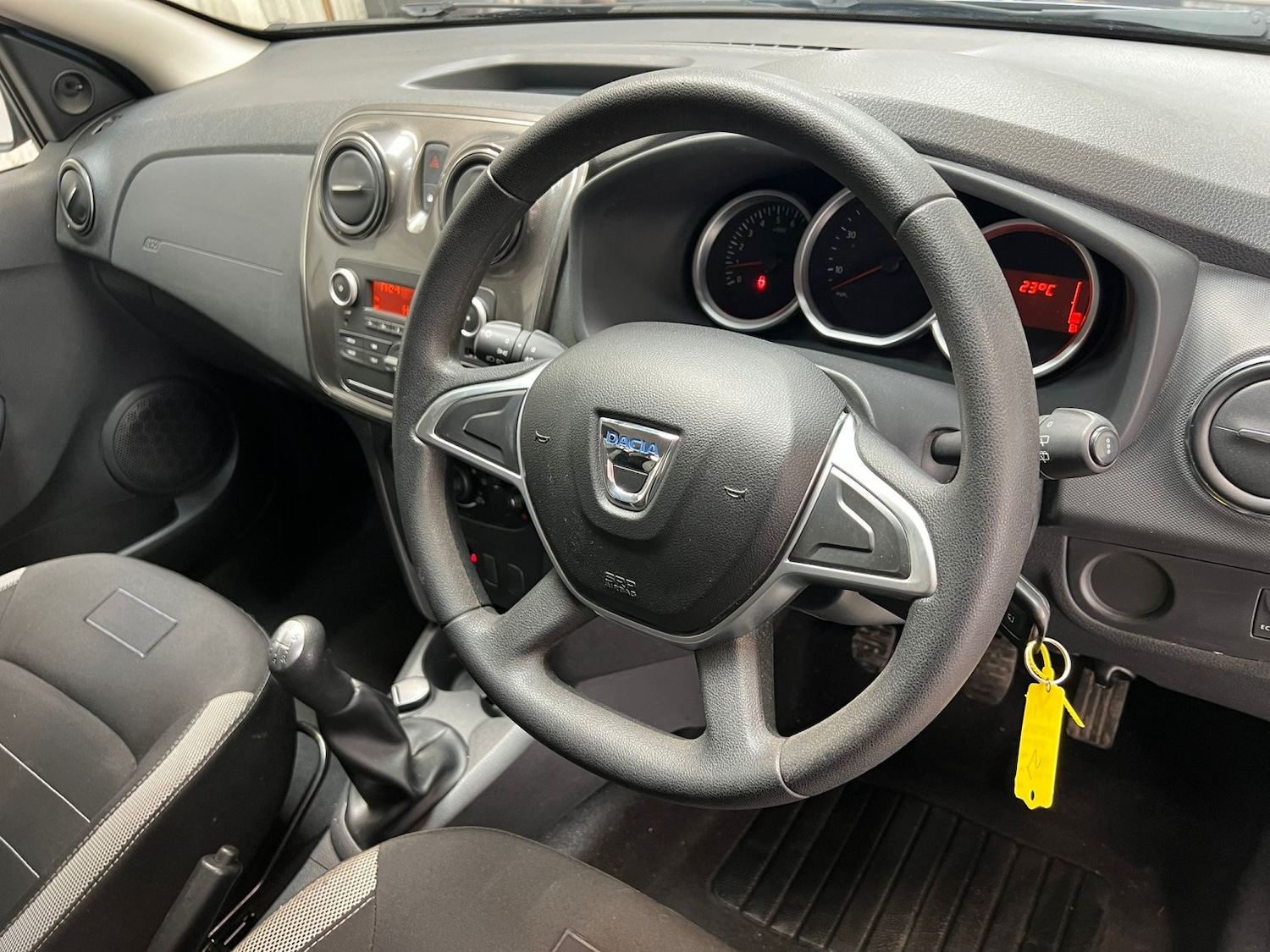 Used Dacia Sandero Stepway 2017 for sale - 78168773: Photo 19