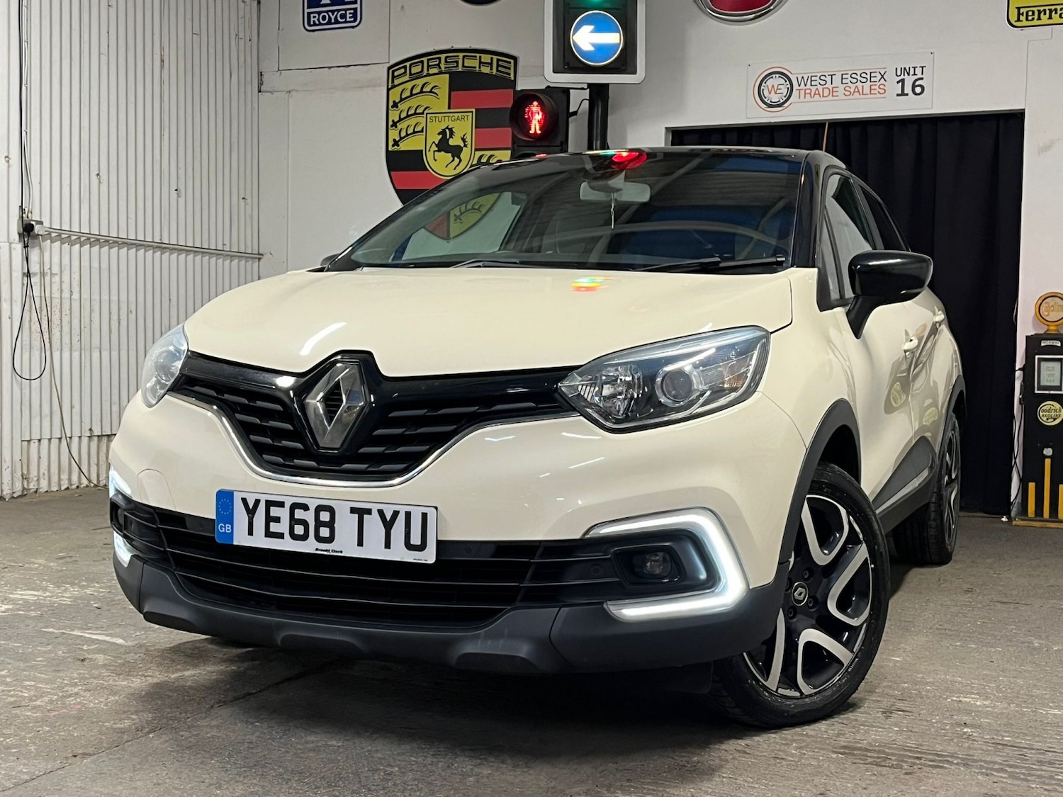 Used Renault Captur 2018 for sale - 77314082: Photo 10