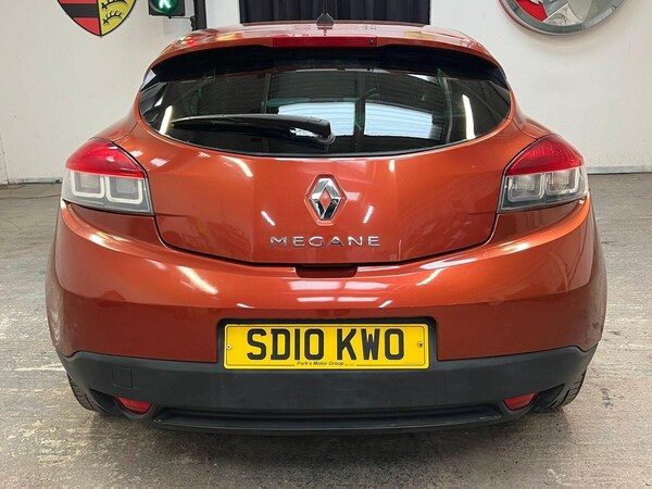 Used Renault Megane 2010 for sale - 76273330: Photo 7