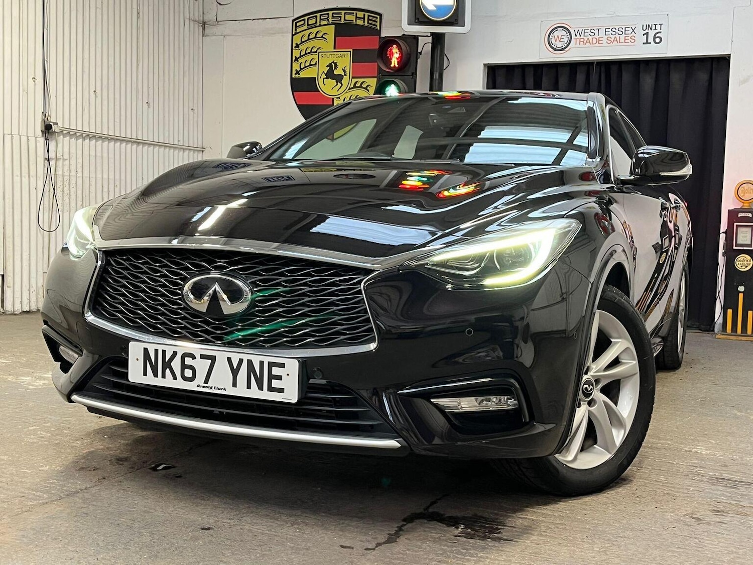 Used Infiniti Q30 2017 for sale - 76643380: Photo 15