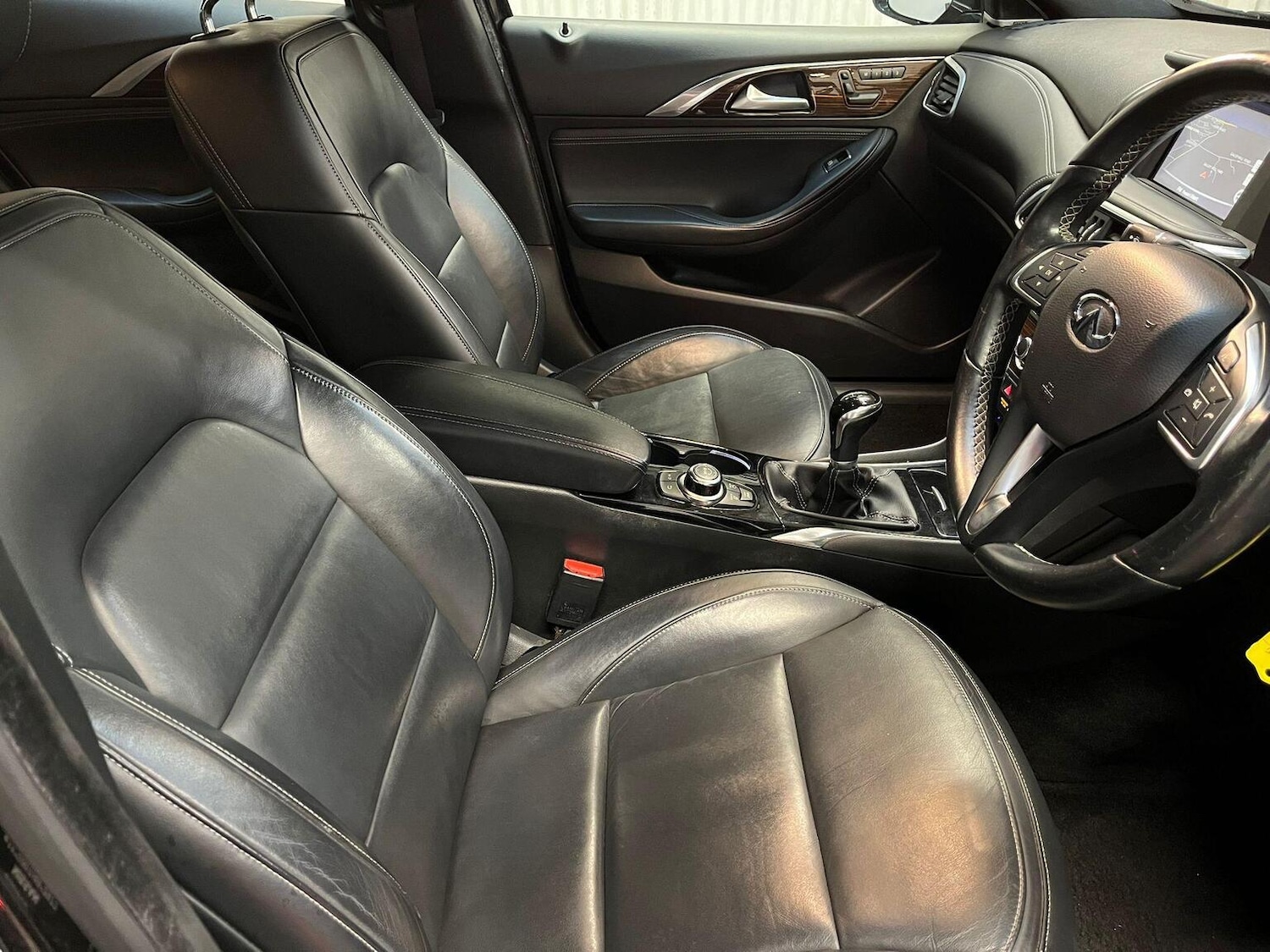 Used Infiniti Q30 2017 for sale - 76643380: Photo 20