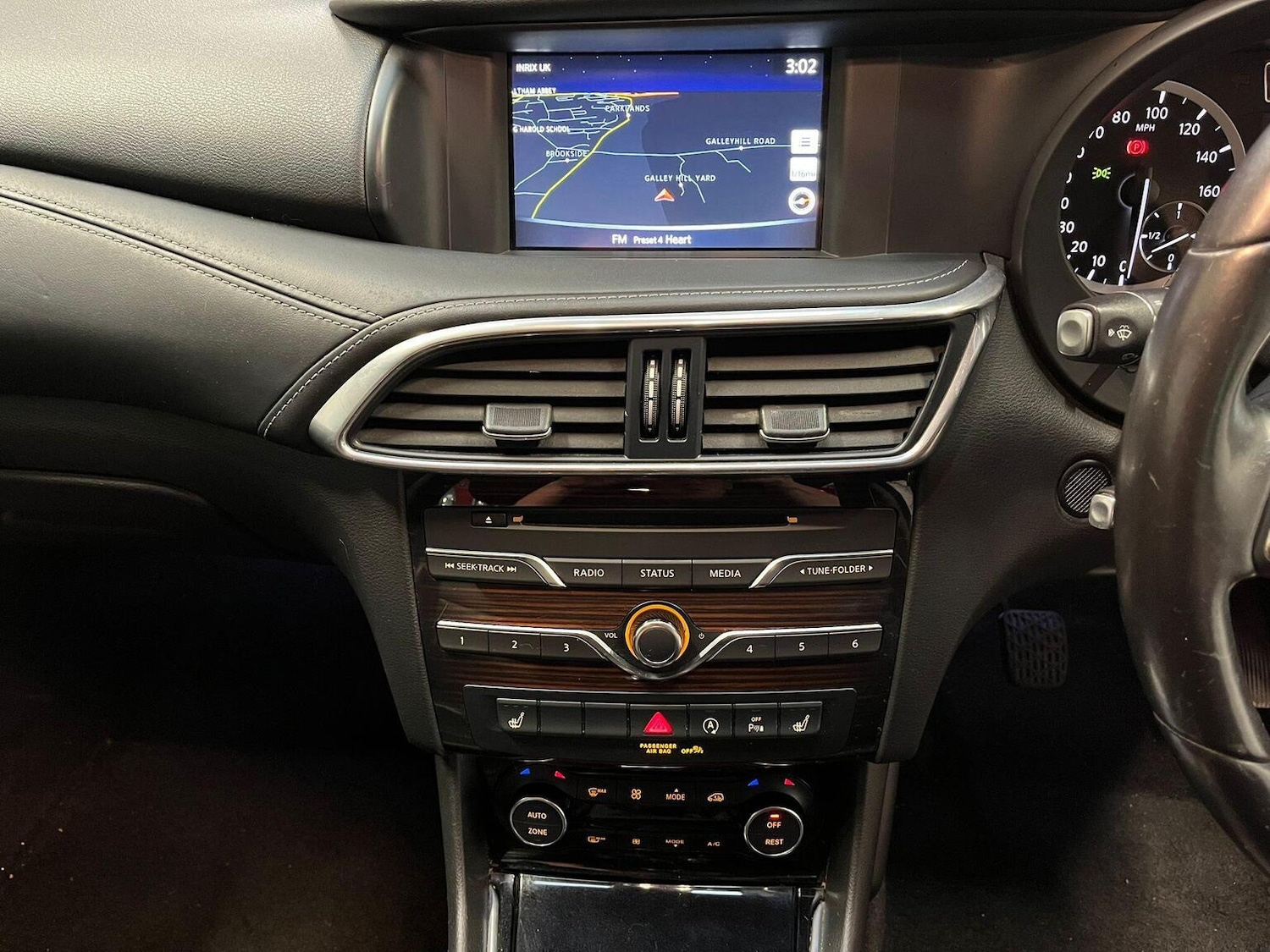 Used Infiniti Q30 2017 for sale - 76643380: Photo 24