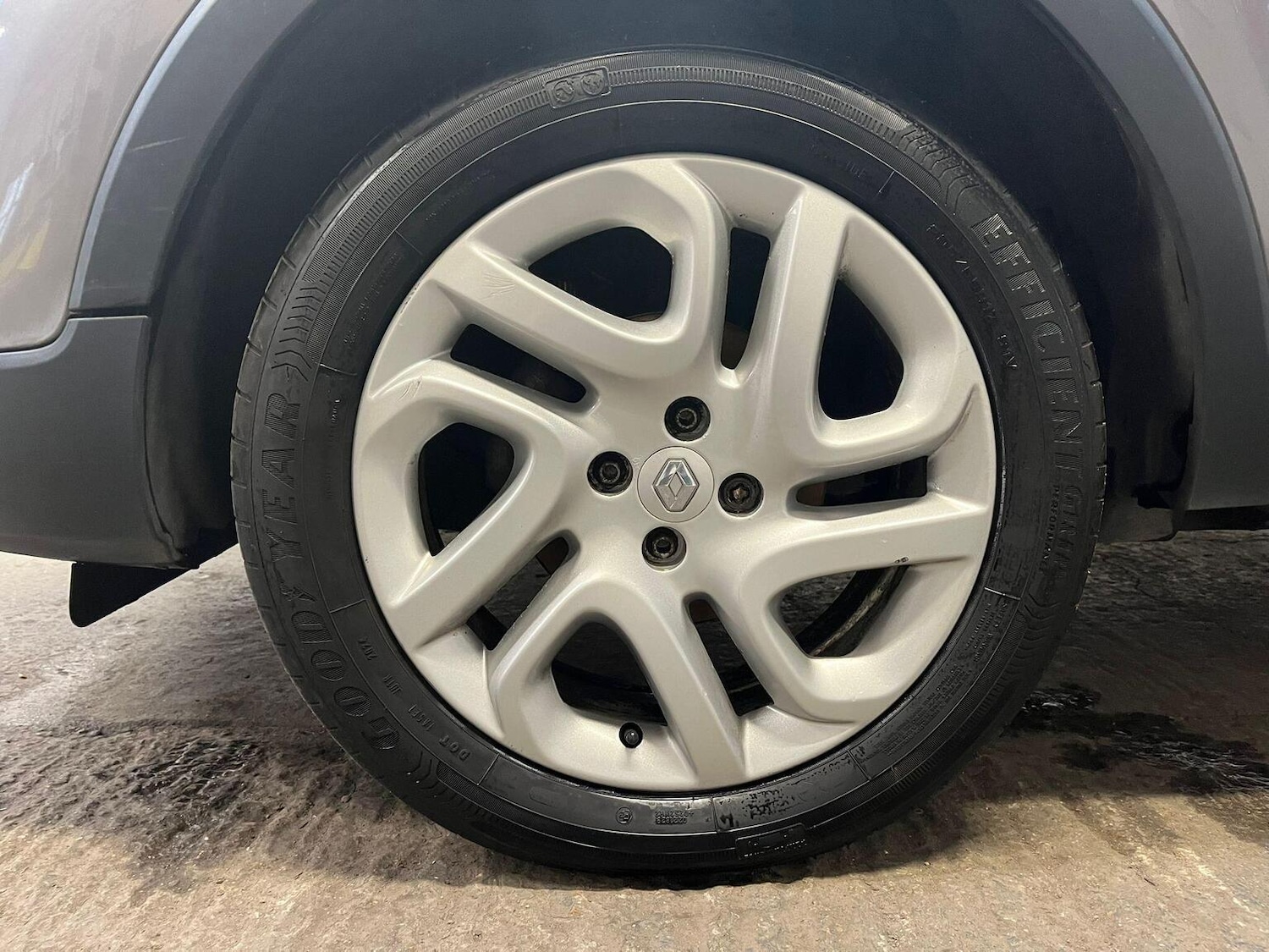 Used Renault Captur 2015 for sale - 76397049: Photo 12