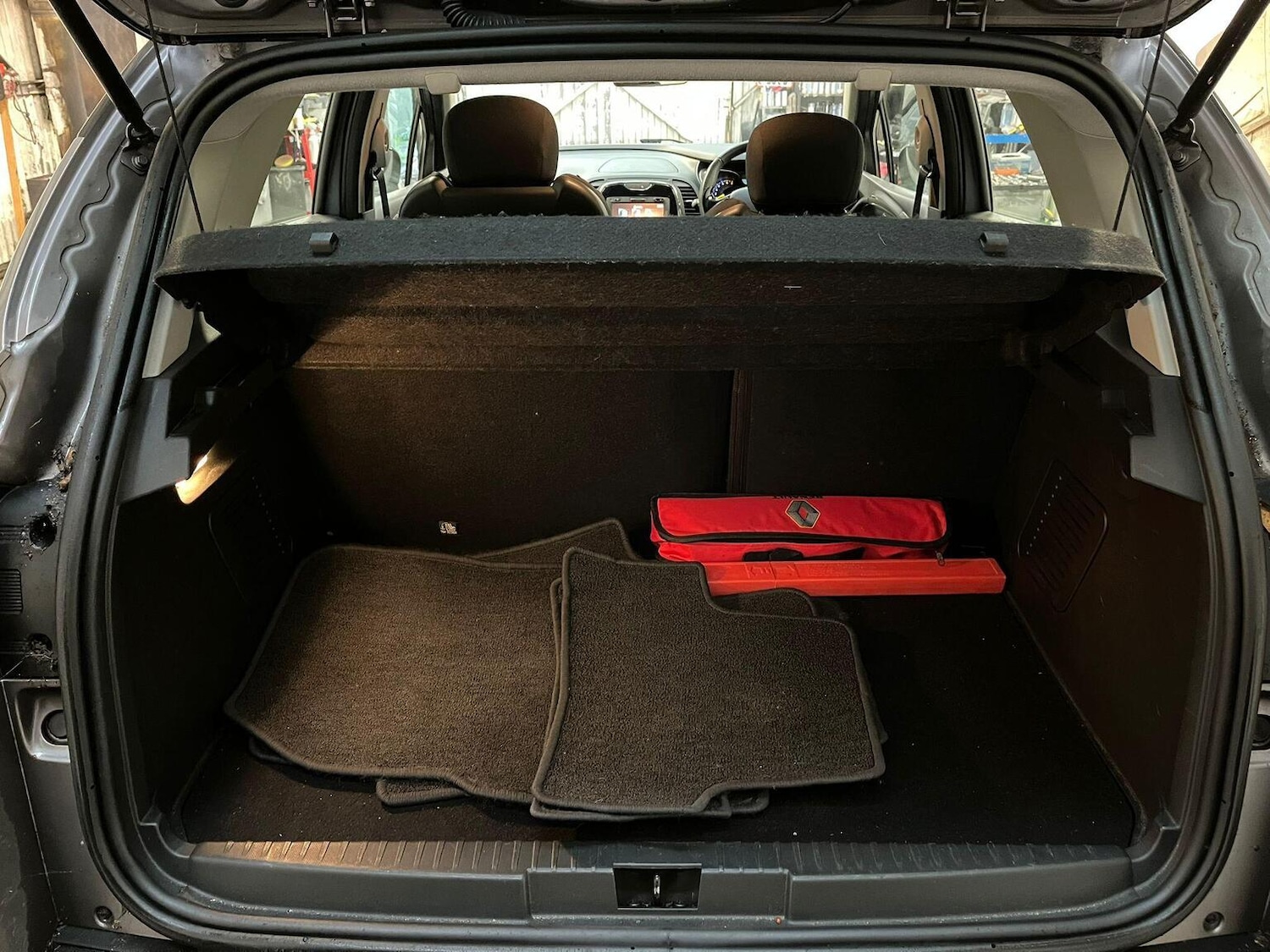 Used Renault Captur 2015 for sale - 76397049: Photo 26