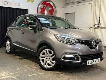 Used Renault Captur 2015 for sale - 76397049: Photo