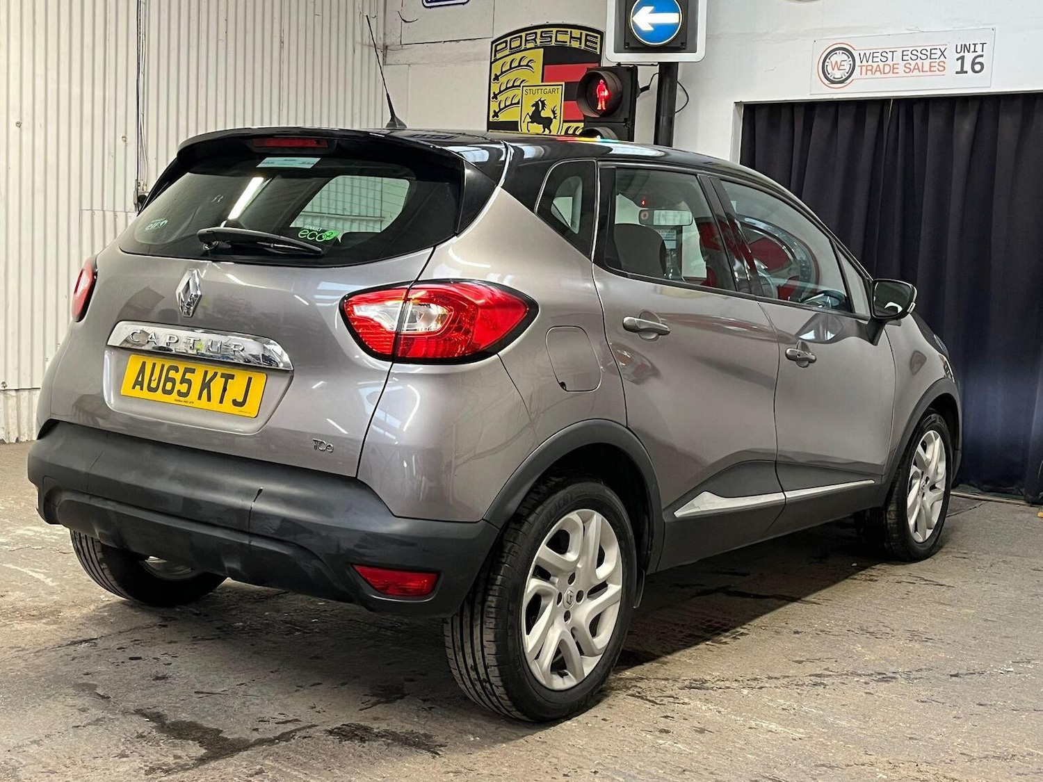 Used Renault Captur 2015 for sale - 76397049: Photo 6
