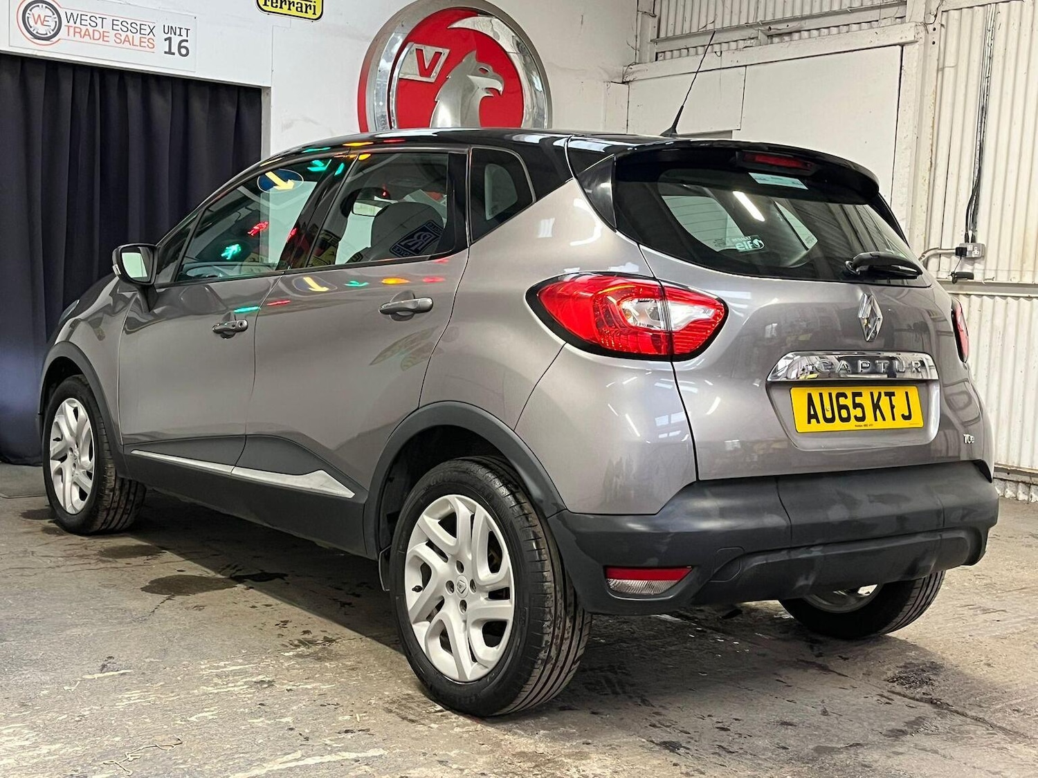 Used Renault Captur 2015 for sale - 76397049: Photo 8