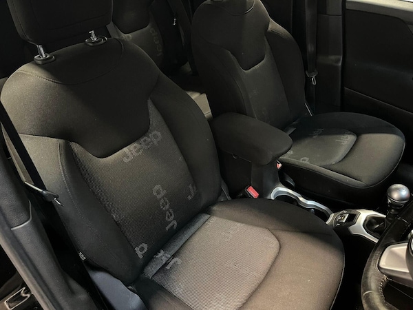 Used Jeep Renegade 2017 for sale - 76246225: Photo 21