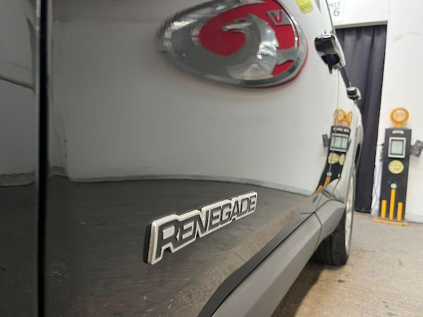 Used Jeep Renegade 2017 for sale - 76246225: Photo 9