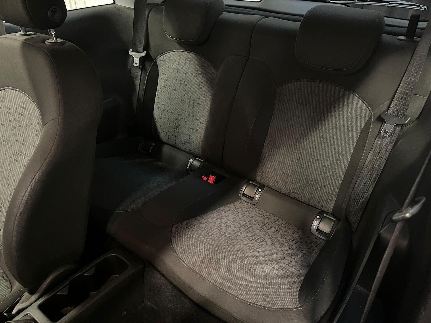 Used Vauxhall ADAM 2014 for sale - 77154440: Photo 23