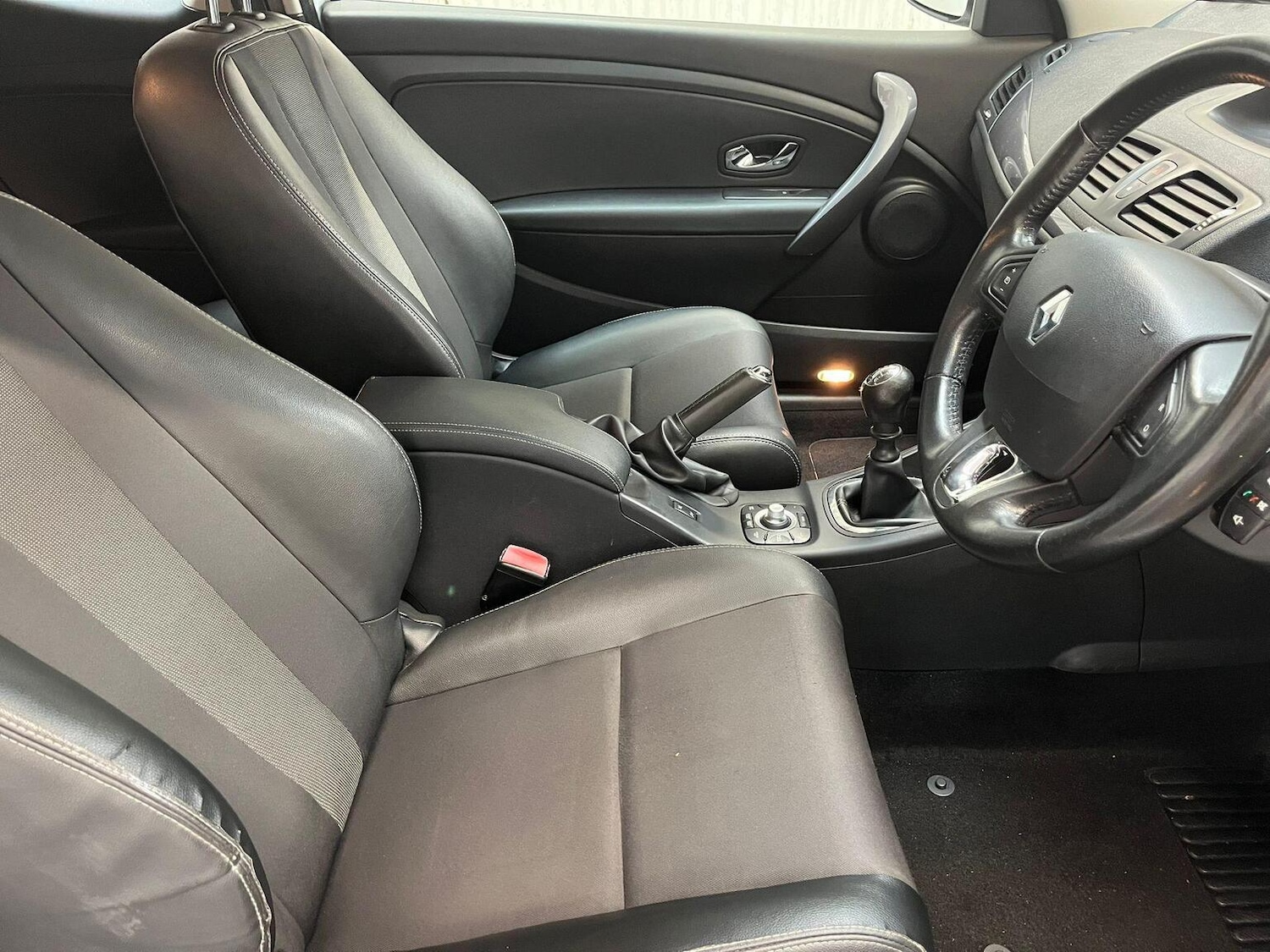 Used Renault Megane 2014 for sale - 77154424: Photo 22