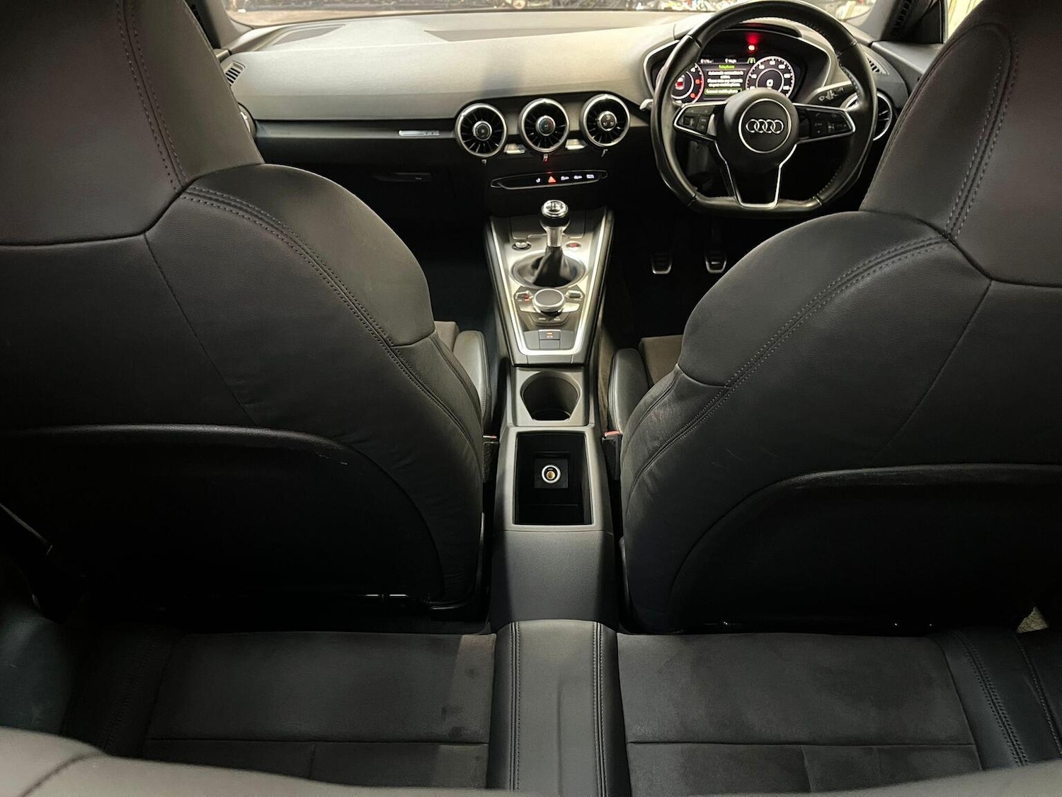 Used Audi TT 2015 for sale - 76924336: Photo 16